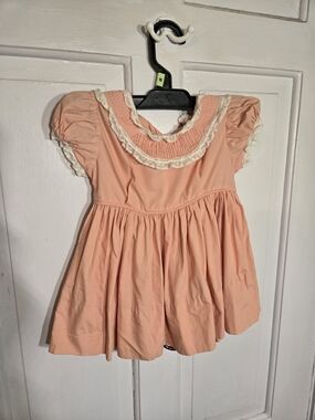 1950s Vintage Celeste Peach Lace Trim Casual Girls Dress